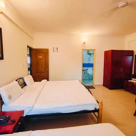 Kings Suites Palace Grounds Bangalore Exterior foto